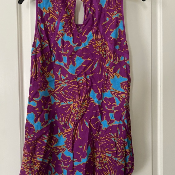 Cabi sleeveless top - Picture 3 of 4